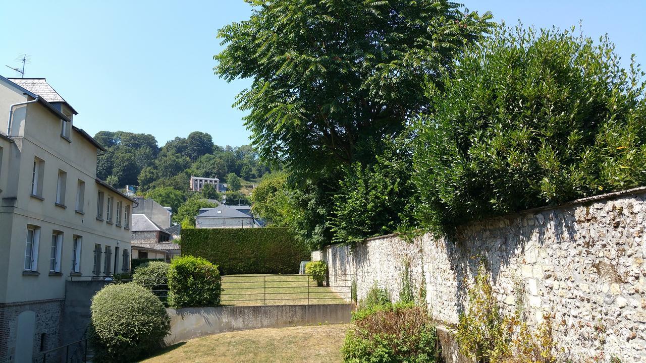 Le Studio 54 Honfleur Exteriör bild